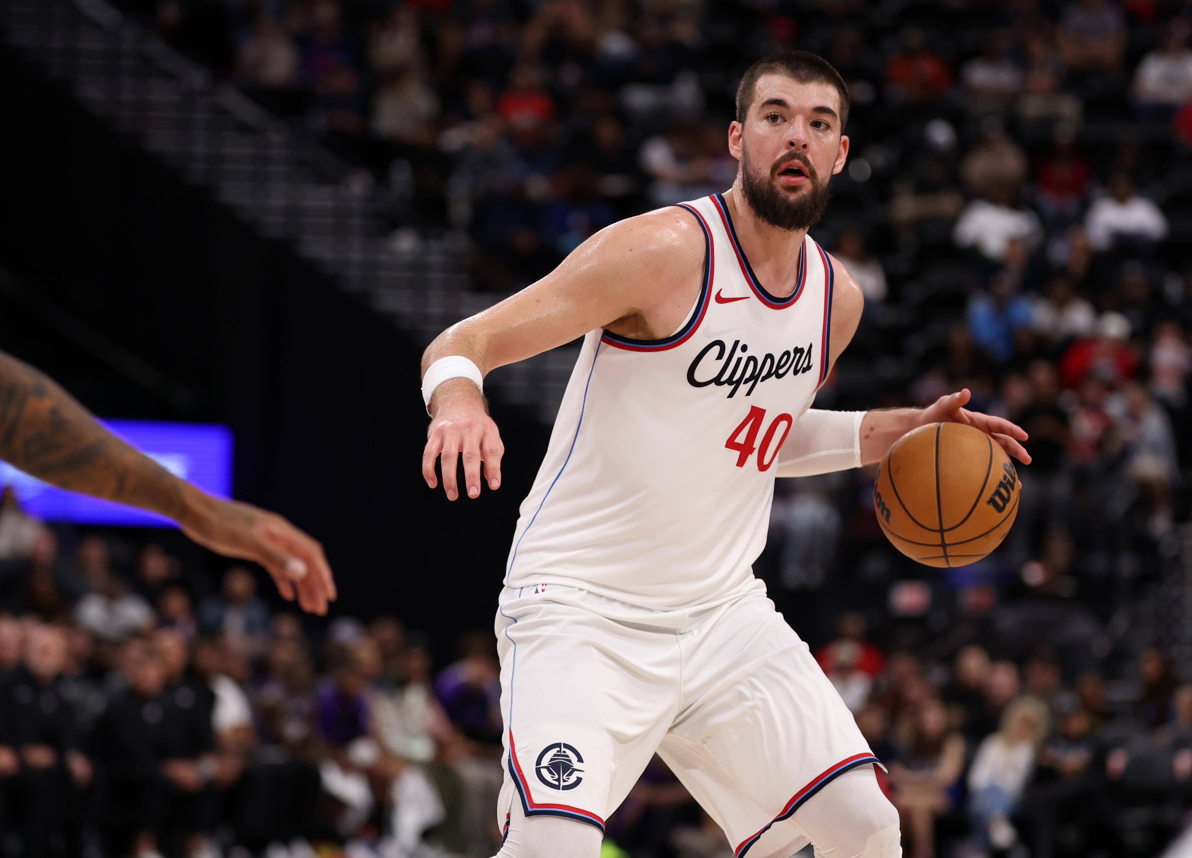 快船爆冷法国男篮,詹姆斯打破历史纪录的简单介绍 快船爆冷法国男篮,詹姆斯打破历史纪录的简单介绍