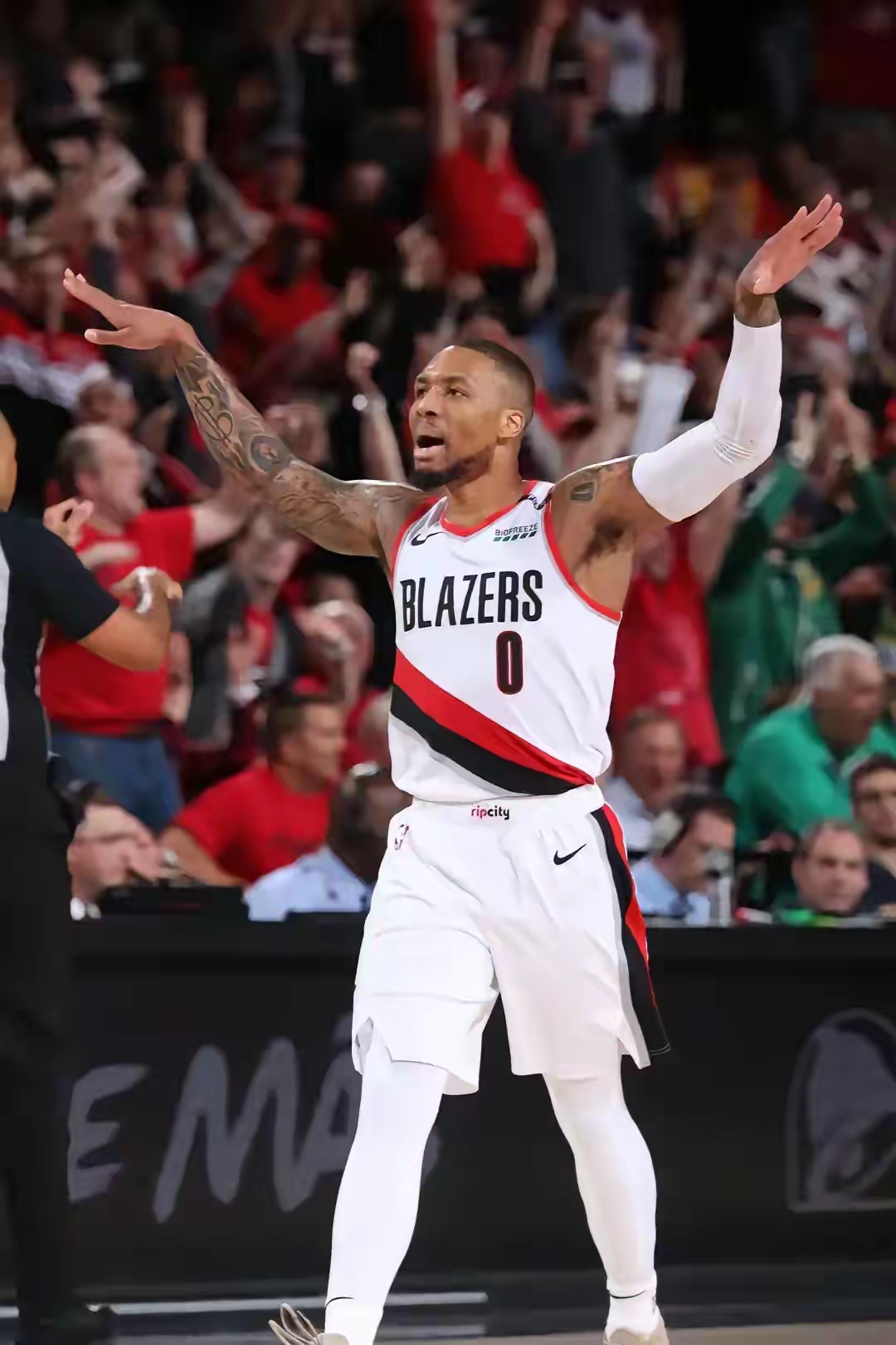 包含美国男篮碾压塞尔维亚男篮,利拉德爆发神勇的词条 包含美国男篮碾压塞尔维亚男篮,利拉德爆发神勇的词条