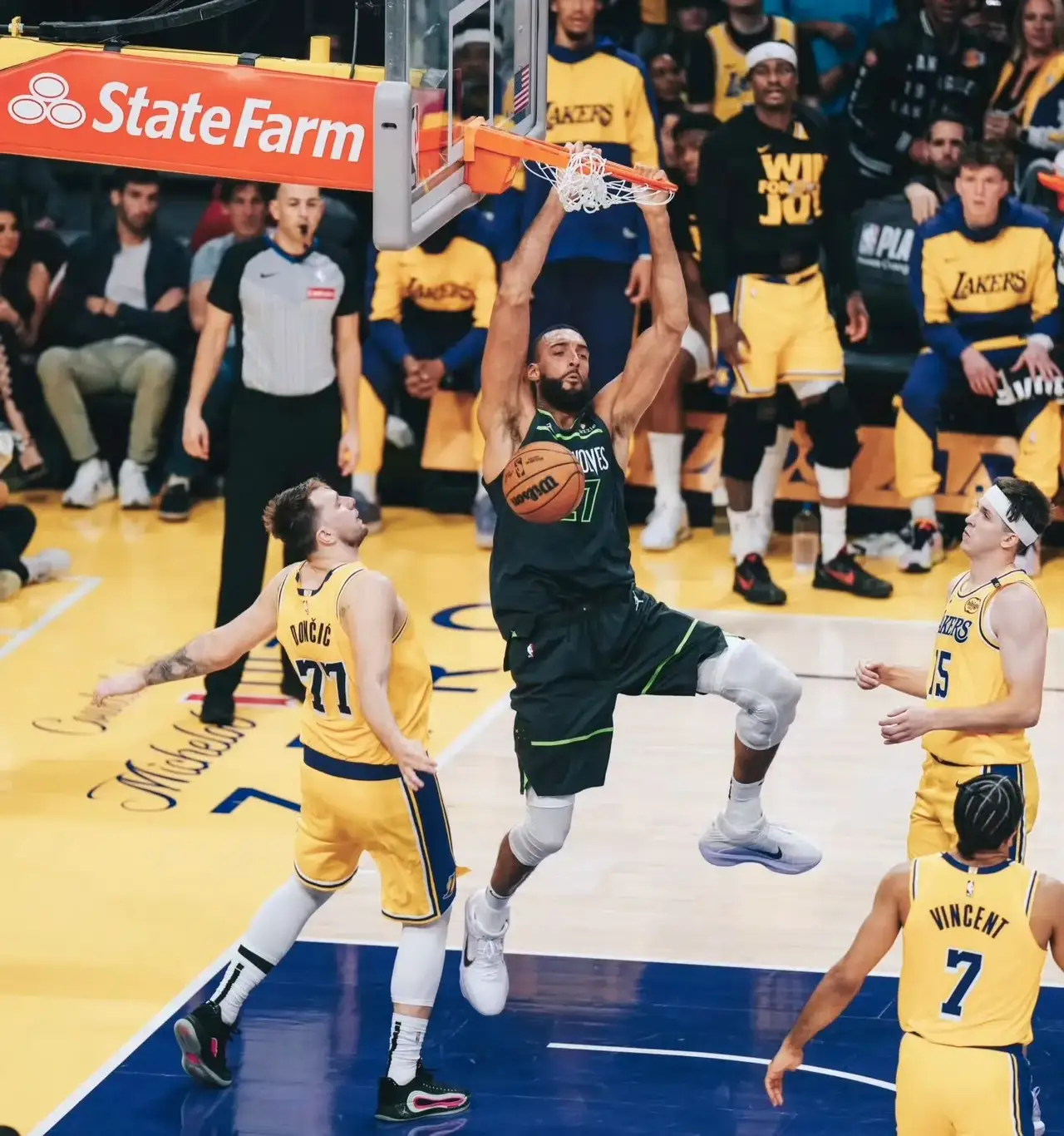 开云体育在线-波兰男篮逆转篮网,戈贝尔送出助攻的简单介绍