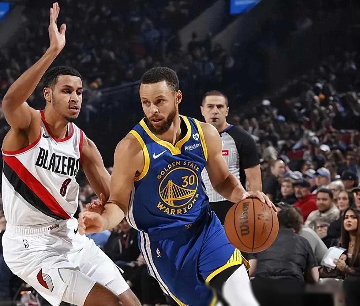 杜塞尔多夫客场逆袭,取得重要胜利的简单介绍 杜塞尔多夫客场逆袭,取得重要胜利的简单介绍