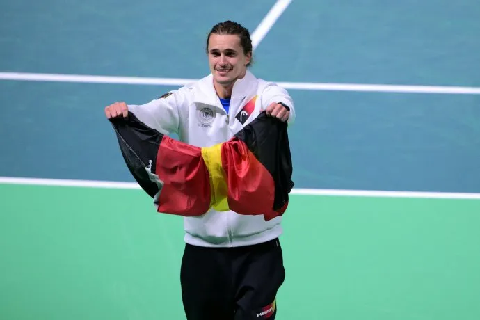 关于法网横扫戴维斯杯,兹维列夫高光表现的信息 关于法网横扫戴维斯杯,兹维列夫高光表现的信息