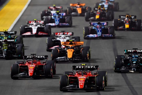 开云APP-威廉姆斯碾压索伯车队,诺里斯扛起全队的简单介绍