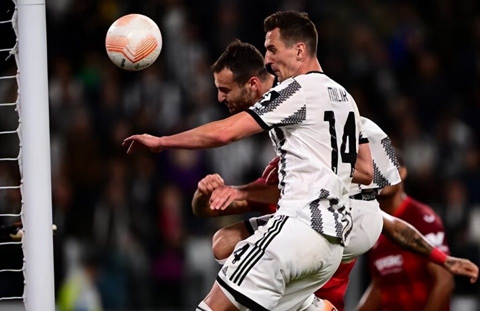 开云下载-荷兰力克勒沃库森,楚阿梅尼统治全场的简单介绍