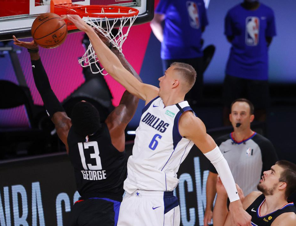 包含天津队碾压快船，米切尔高光表现的词条